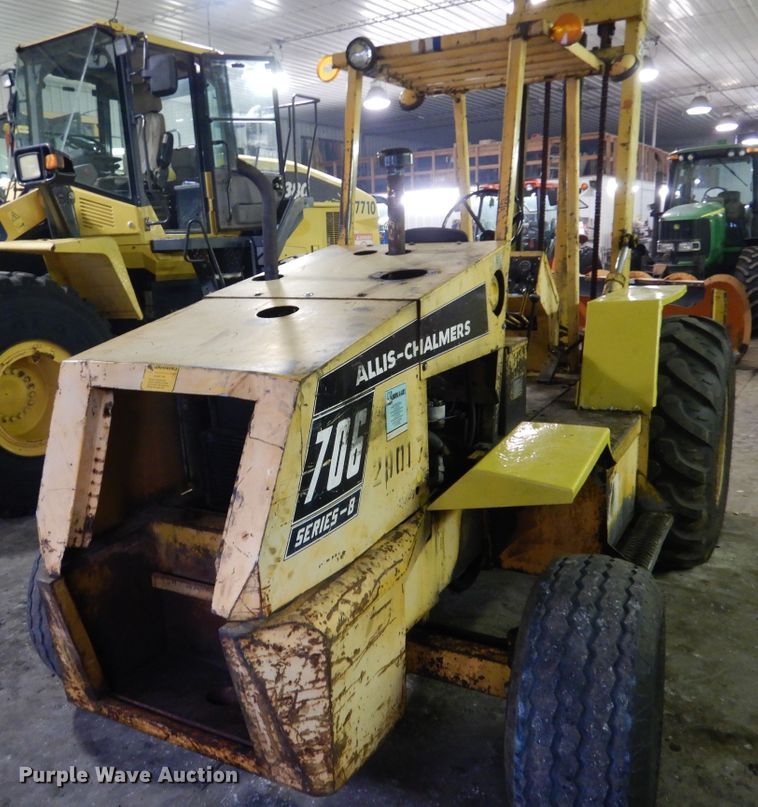 image for item AF9900 Allis Chalmers 706  forklift