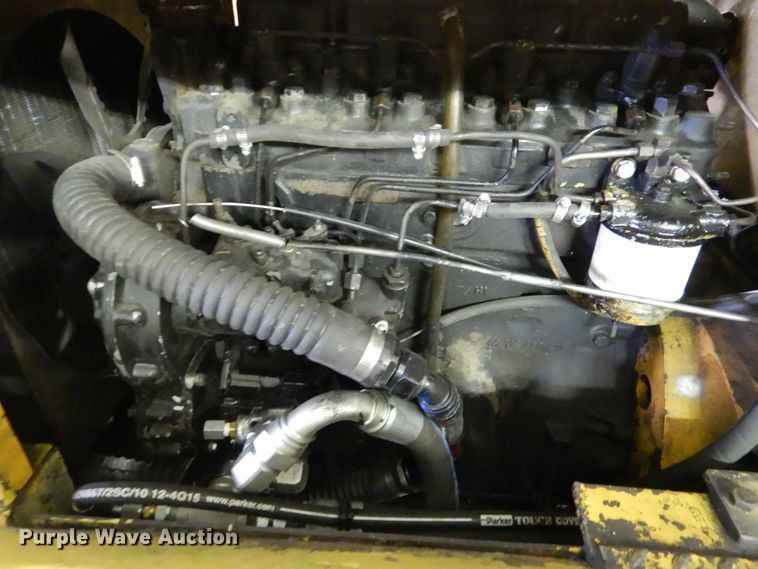 image for item AF9900 Allis Chalmers 706  forklift