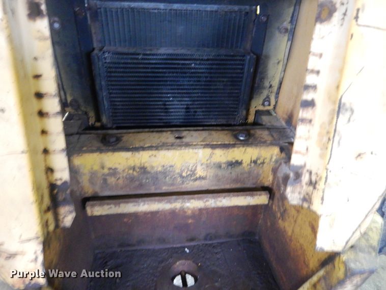 image for item AF9900 Allis Chalmers 706  forklift