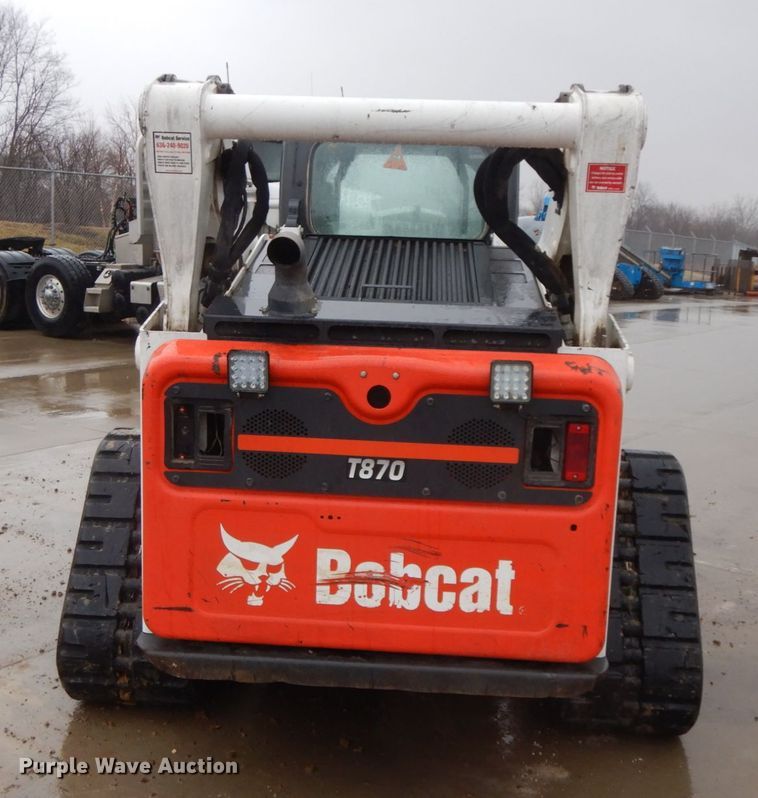 image for item DF6410 2018 Bobcat T870  tracked skid steer loader