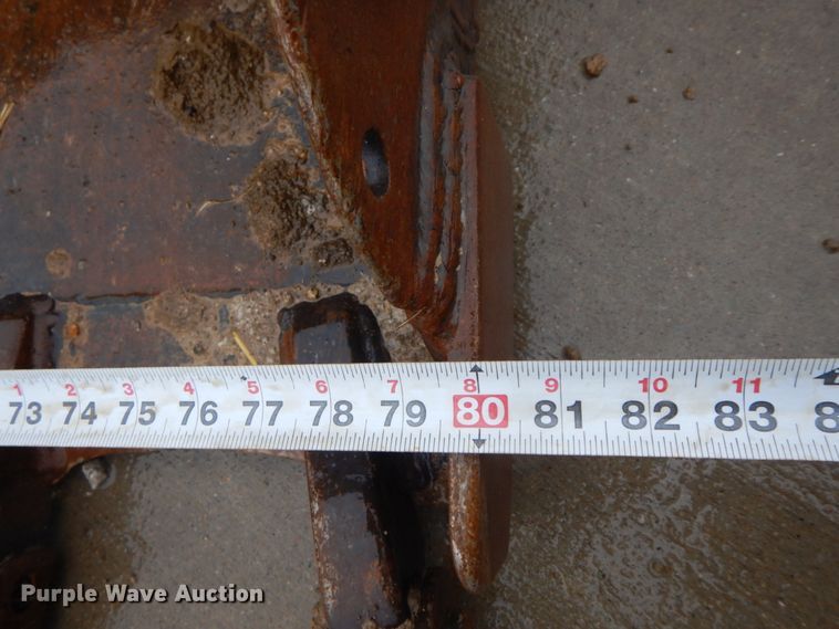 image for item DF6410 2018 Bobcat T870  tracked skid steer loader