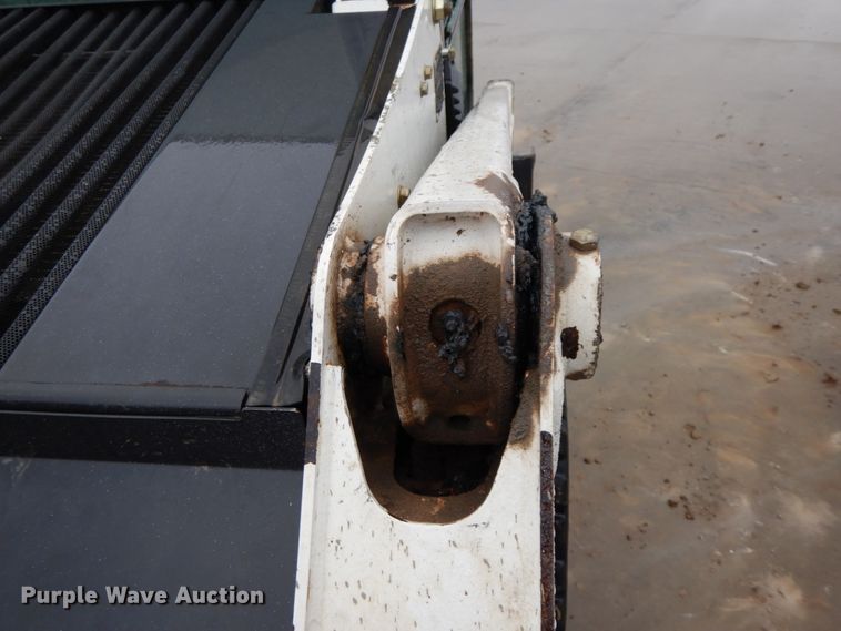 image for item DF6411 2015 Bobcat T450  tracked skid steer loader