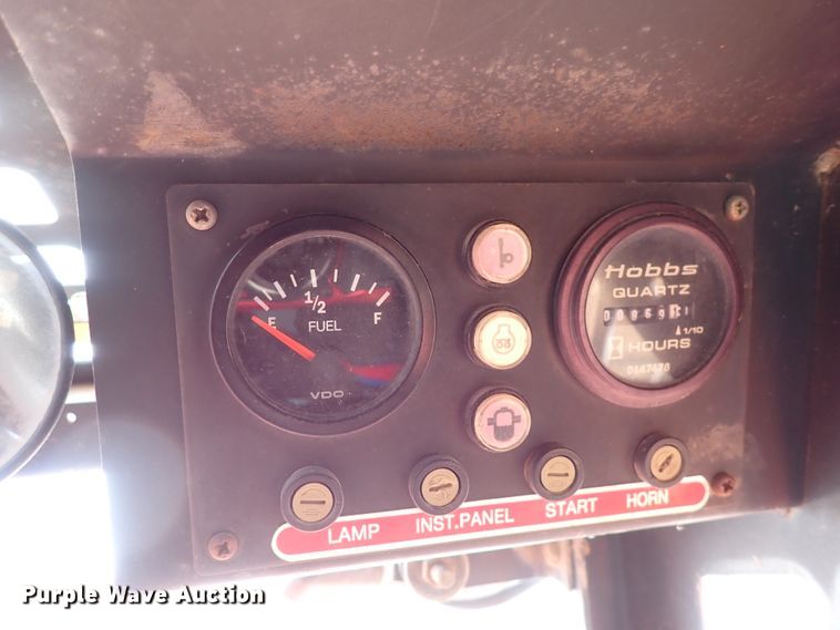 image for item DG2996 2005 Daewoo 450  skid steer loader