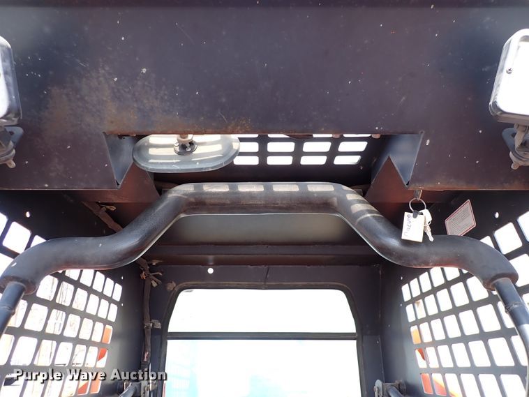 image for item DG2996 2005 Daewoo 450  skid steer loader