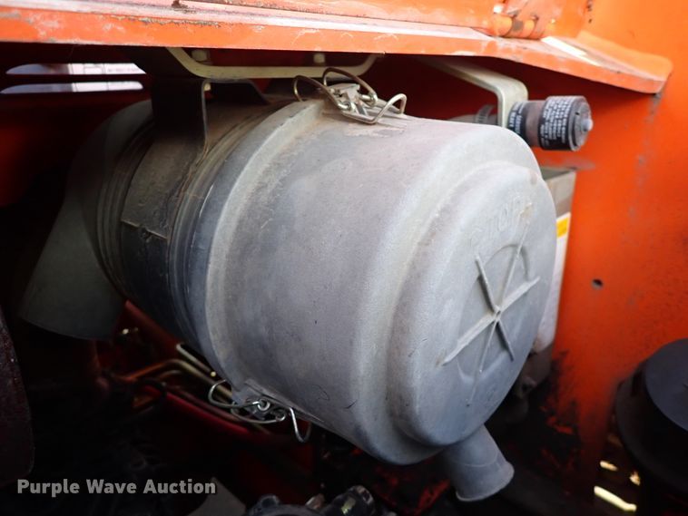 image for item DG2996 2005 Daewoo 450  skid steer loader