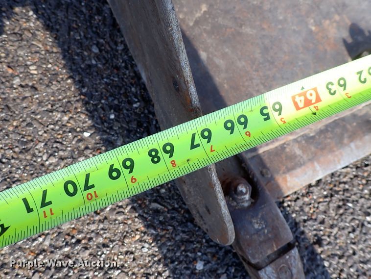 image for item DG2996 2005 Daewoo 450  skid steer loader