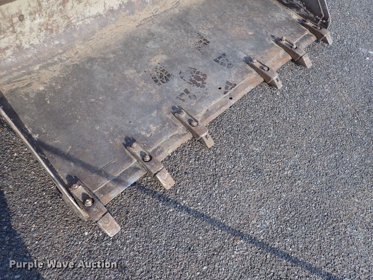 image for item DG2996 2005 Daewoo 450  skid steer loader