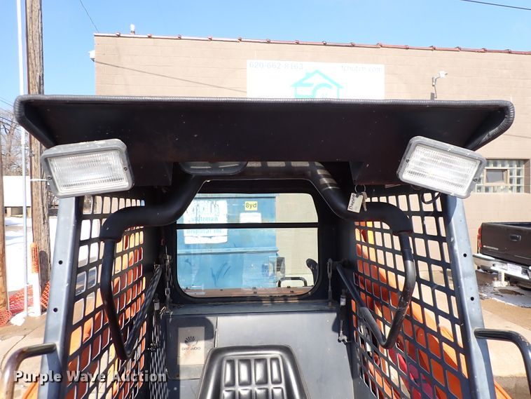 image for item DG2996 2005 Daewoo 450  skid steer loader