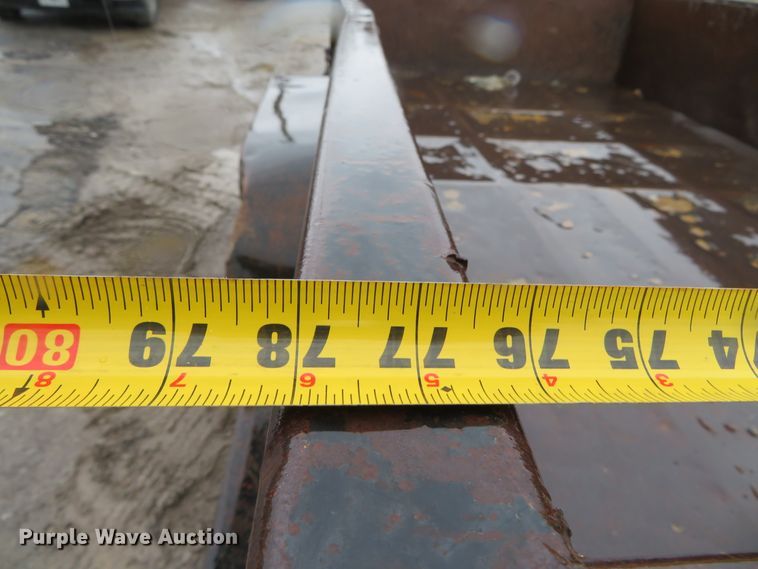 image for item DH0656 2003 M&M dump trailer