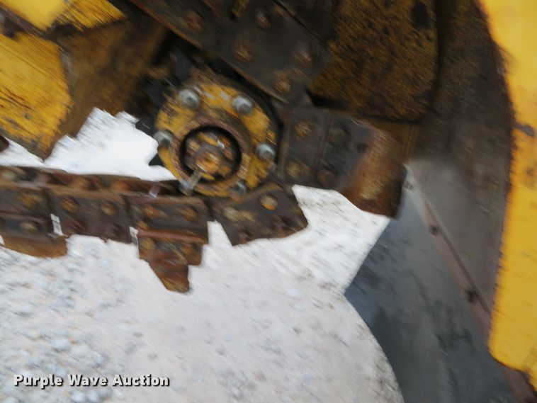 image for item DH0674 2008 Vermeer RT350  trencher