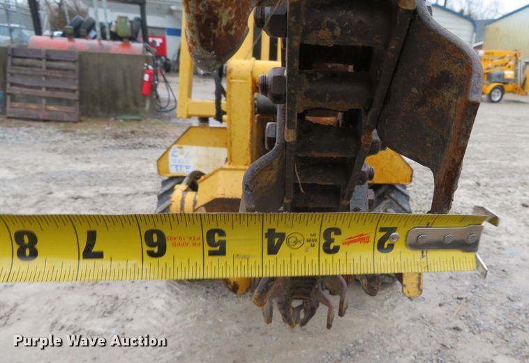 image for item DH0674 2008 Vermeer RT350  trencher