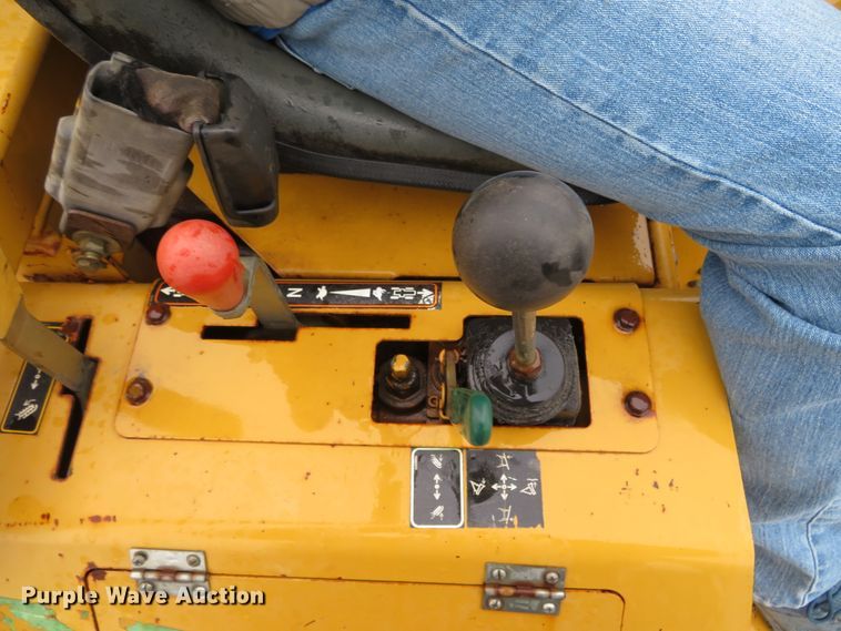 image for item DH0674 2008 Vermeer RT350  trencher