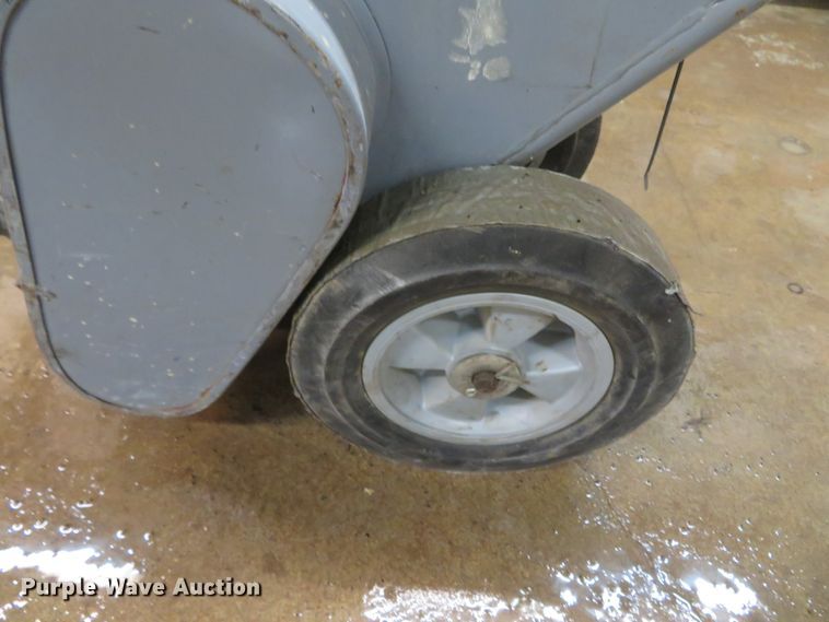 image for item DH0675 PG101-2 floor stripper