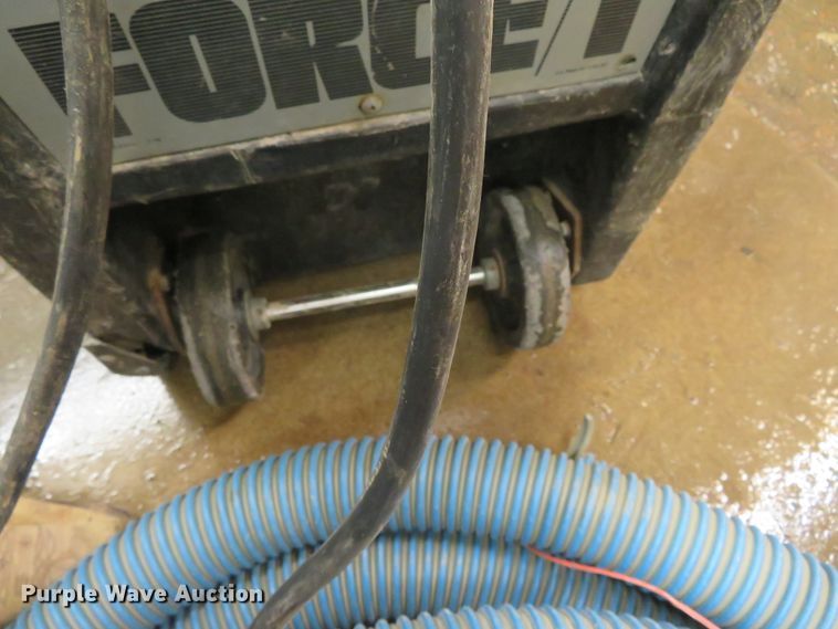 image for item DH0676 Force 1 insulation blower