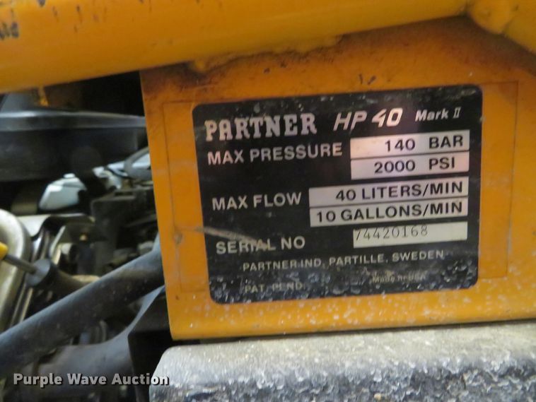 image for item DH0678 Husqvarna K3600 14" ring saw with power pack