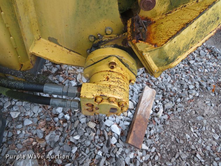 image for item DH0679 2006 Vermeer RT350  trencher