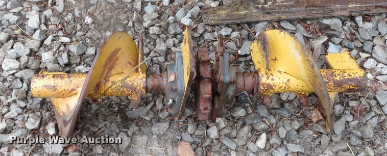 image for item DH0679 2006 Vermeer RT350  trencher