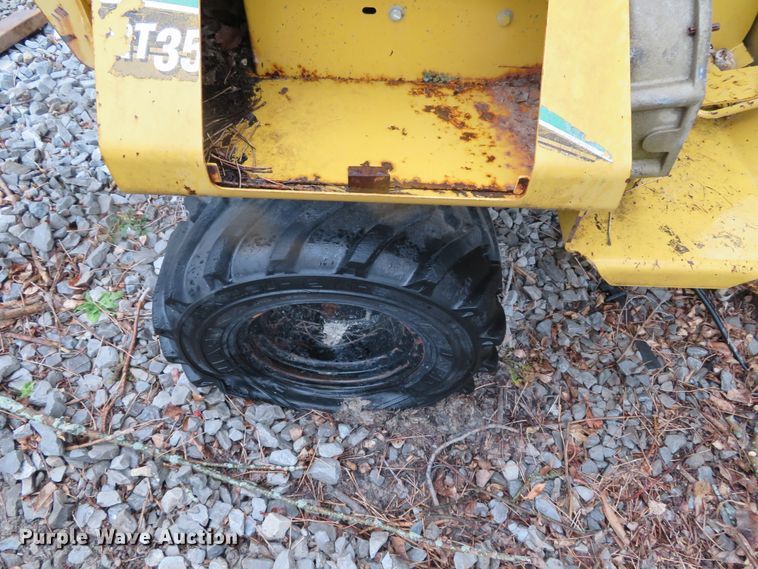 image for item DH0679 2006 Vermeer RT350  trencher