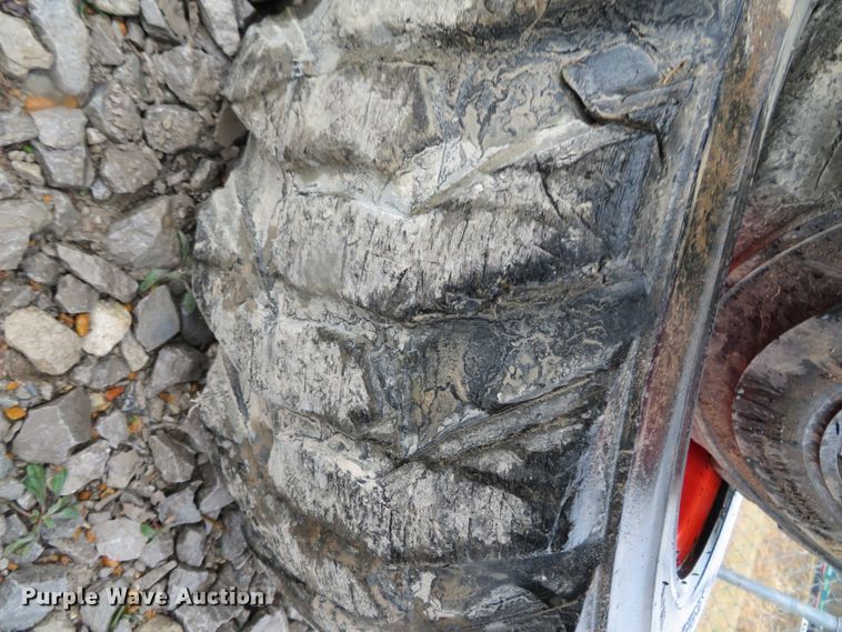 image for item DH0680 (4) tires