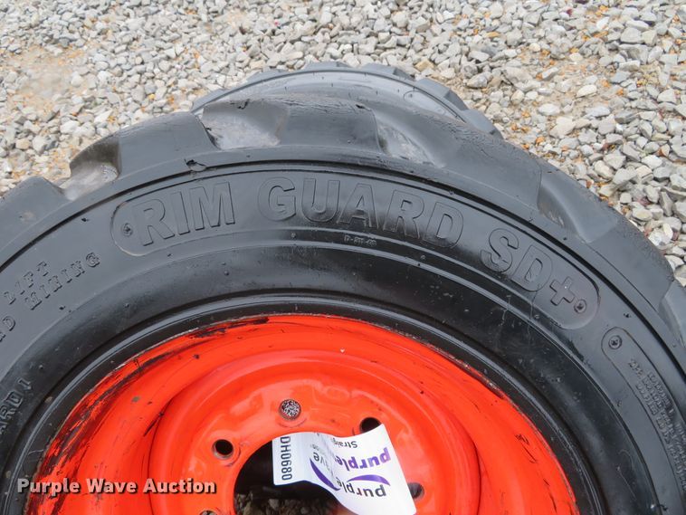image for item DH0680 (4) tires
