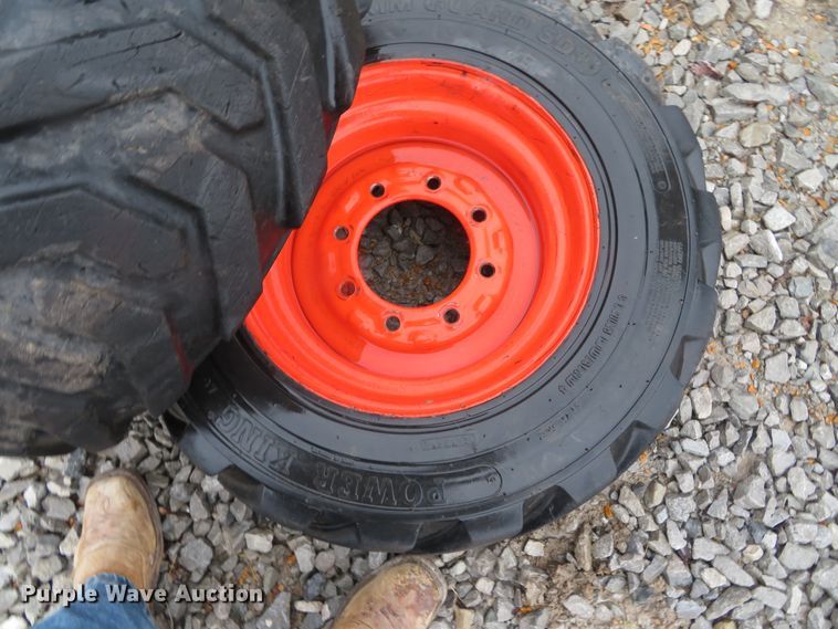 image for item DH0680 (4) tires