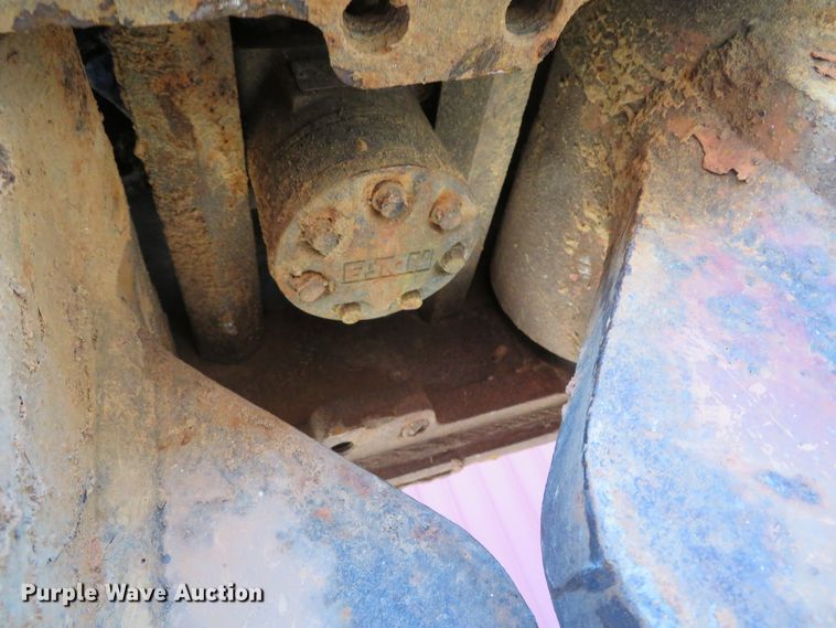 image for item DH0686 Young  log grapple