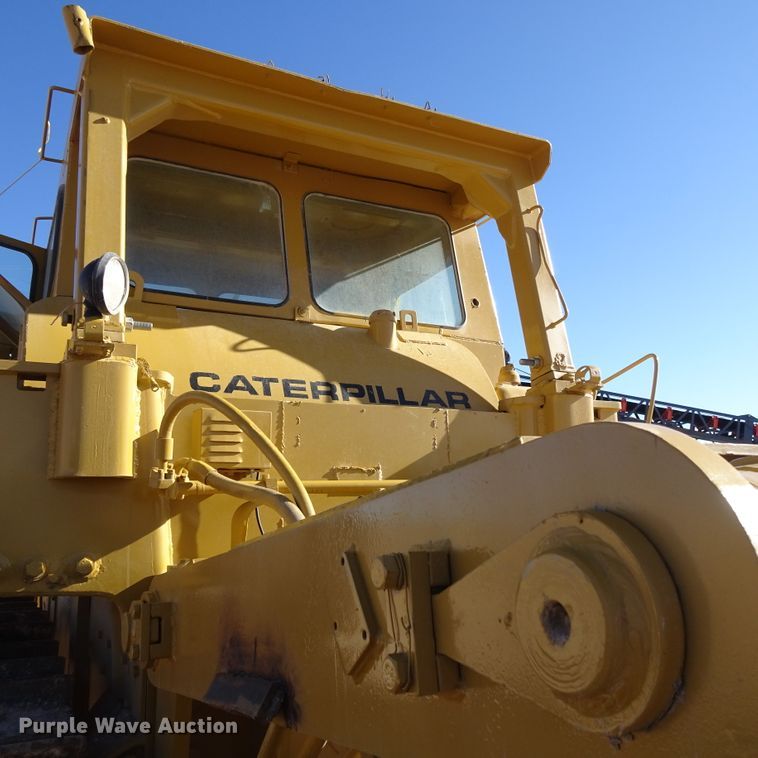 image for item DI0794 1972 Caterpillar D9G  dozer