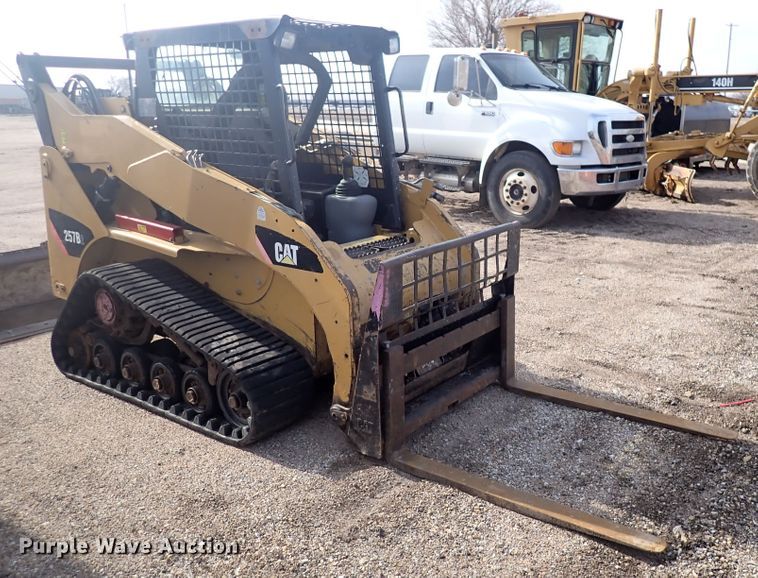image for item DI8999 2007 Caterpillar 257B  Series 2 tracked skid steer loader