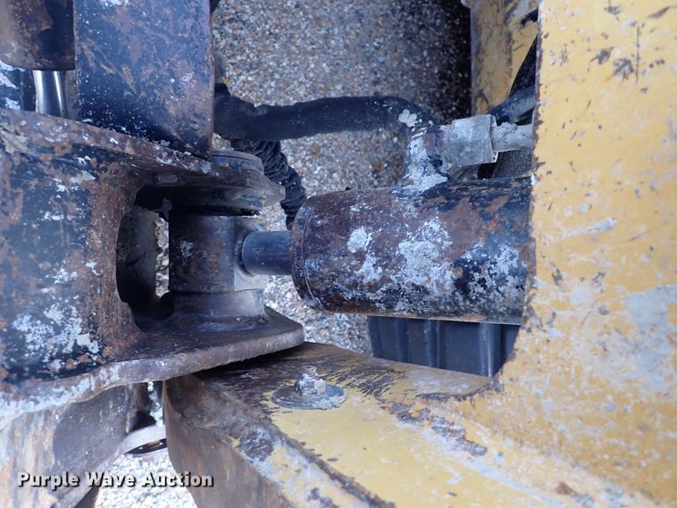 image for item DI8999 2007 Caterpillar 257B  Series 2 tracked skid steer loader