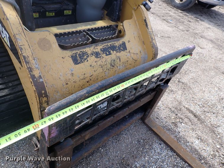 image for item DI8999 2007 Caterpillar 257B  Series 2 tracked skid steer loader