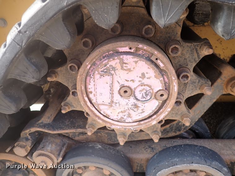 image for item DI8999 2007 Caterpillar 257B  Series 2 tracked skid steer loader