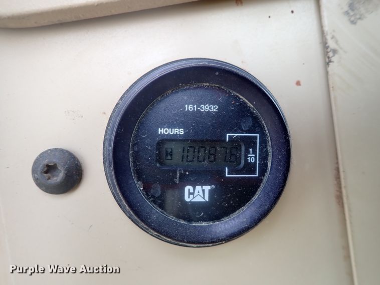 image for item DJ0000 2001 Caterpillar 140H  motor grader