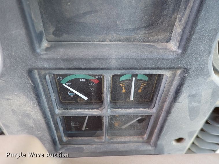 image for item DJ0000 2001 Caterpillar 140H  motor grader