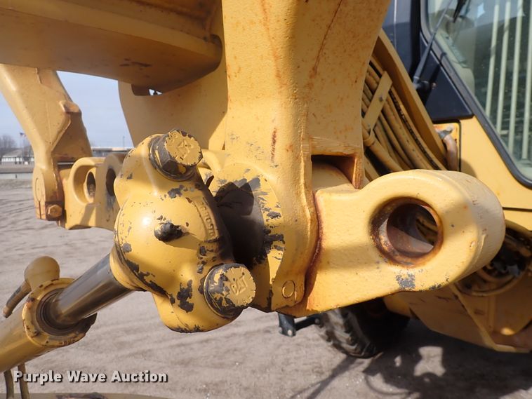 image for item DJ0000 2001 Caterpillar 140H  motor grader