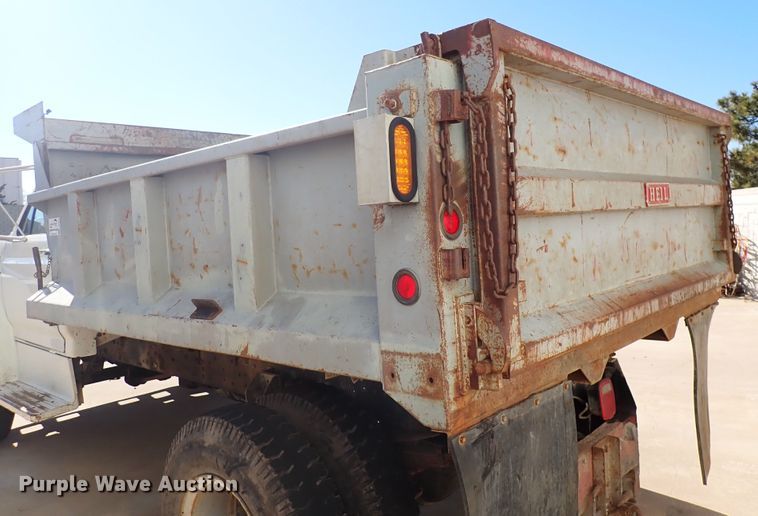 image for item DJ0012 1993 Ford F600  dump truck