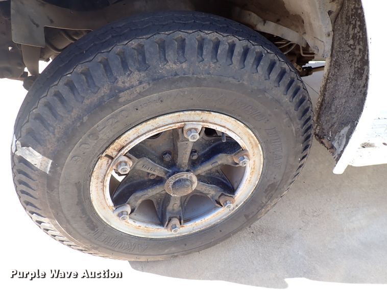 image for item DJ0012 1993 Ford F600  dump truck