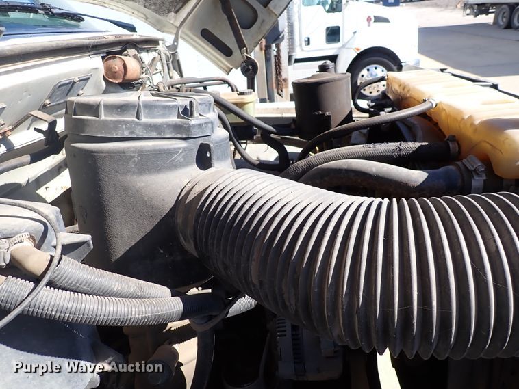 image for item DJ0012 1993 Ford F600  dump truck