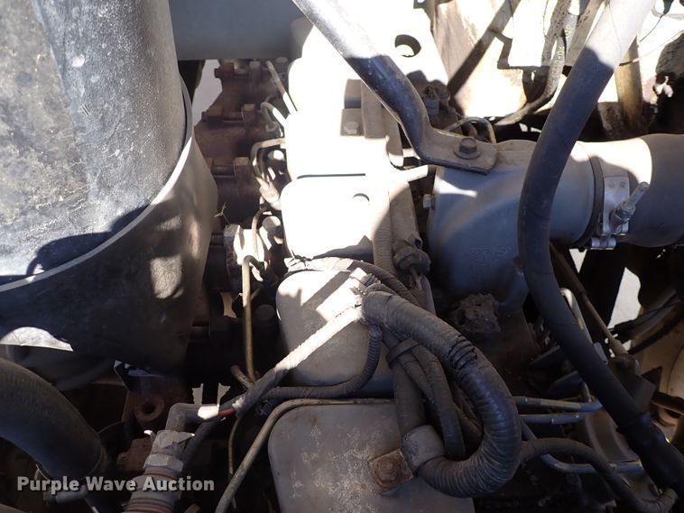 image for item DJ0012 1993 Ford F600  dump truck