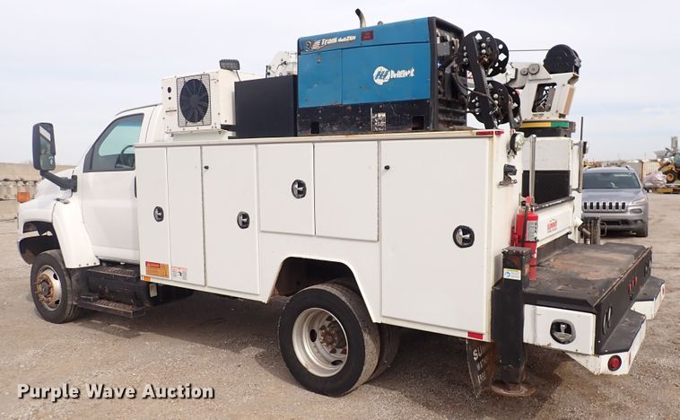 image for item DJ0016 2009 GMC C5500  utility / service truck