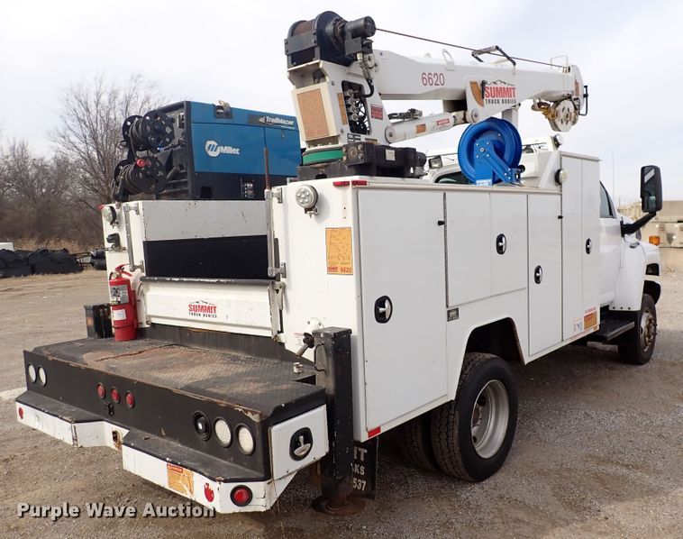 image for item DJ0016 2009 GMC C5500  utility / service truck