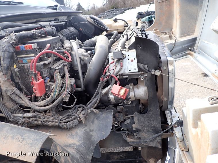 image for item DJ0016 2009 GMC C5500  utility / service truck