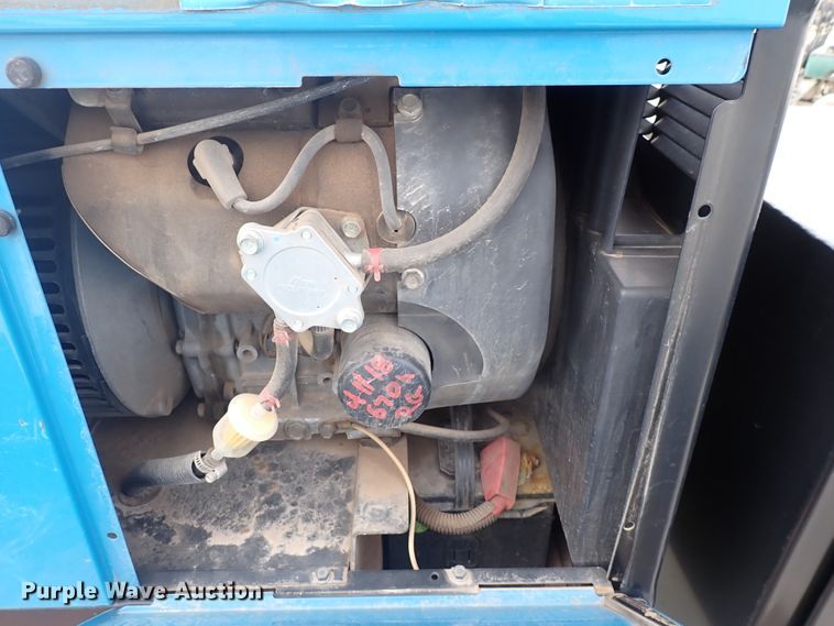 image for item DJ0016 2009 GMC C5500  utility / service truck