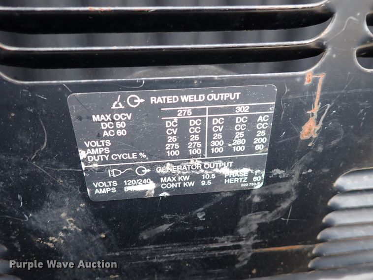 image for item DJ0016 2009 GMC C5500  utility / service truck