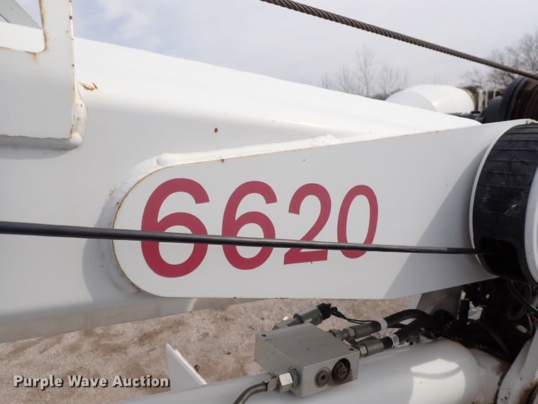 image for item DJ0016 2009 GMC C5500  utility / service truck