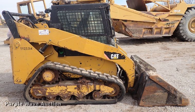 image for item DJ0022 Caterpillar 259B  Series 3 tracked skid steer loader
