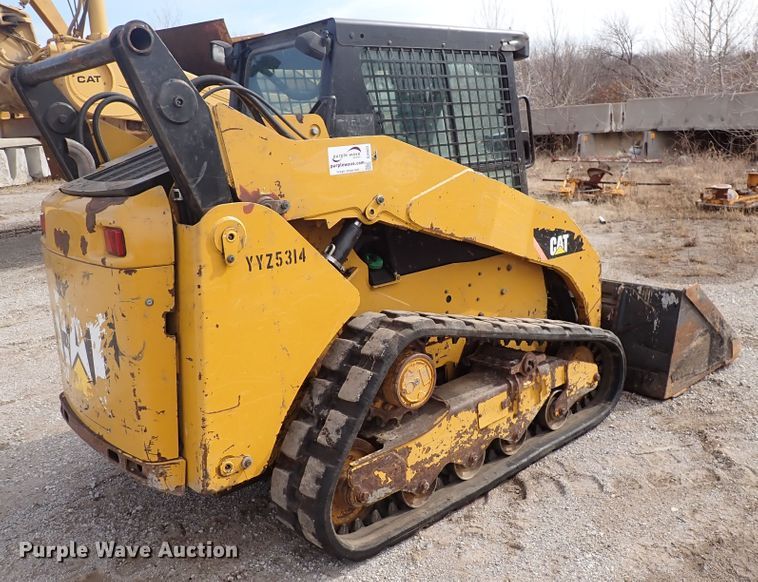 image for item DJ0022 Caterpillar 259B  Series 3 tracked skid steer loader