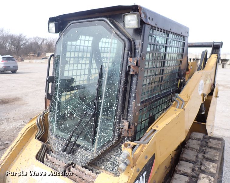 image for item DJ0022 Caterpillar 259B  Series 3 tracked skid steer loader