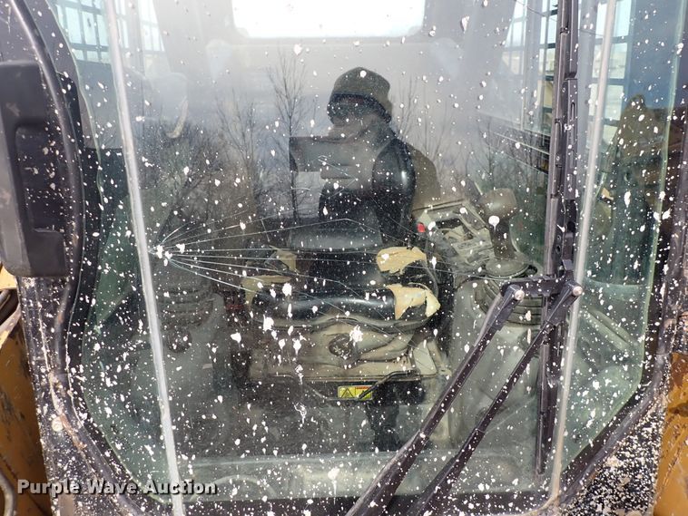 image for item DJ0022 Caterpillar 259B  Series 3 tracked skid steer loader