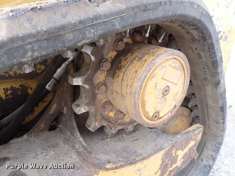 image for item DJ0022 Caterpillar 259B  Series 3 tracked skid steer loader