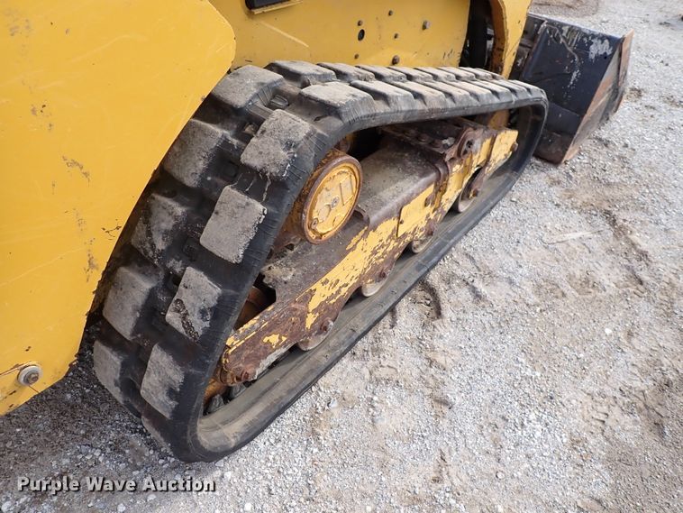 image for item DJ0022 Caterpillar 259B  Series 3 tracked skid steer loader